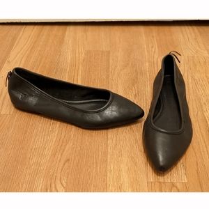 Almond toe Frye Flats